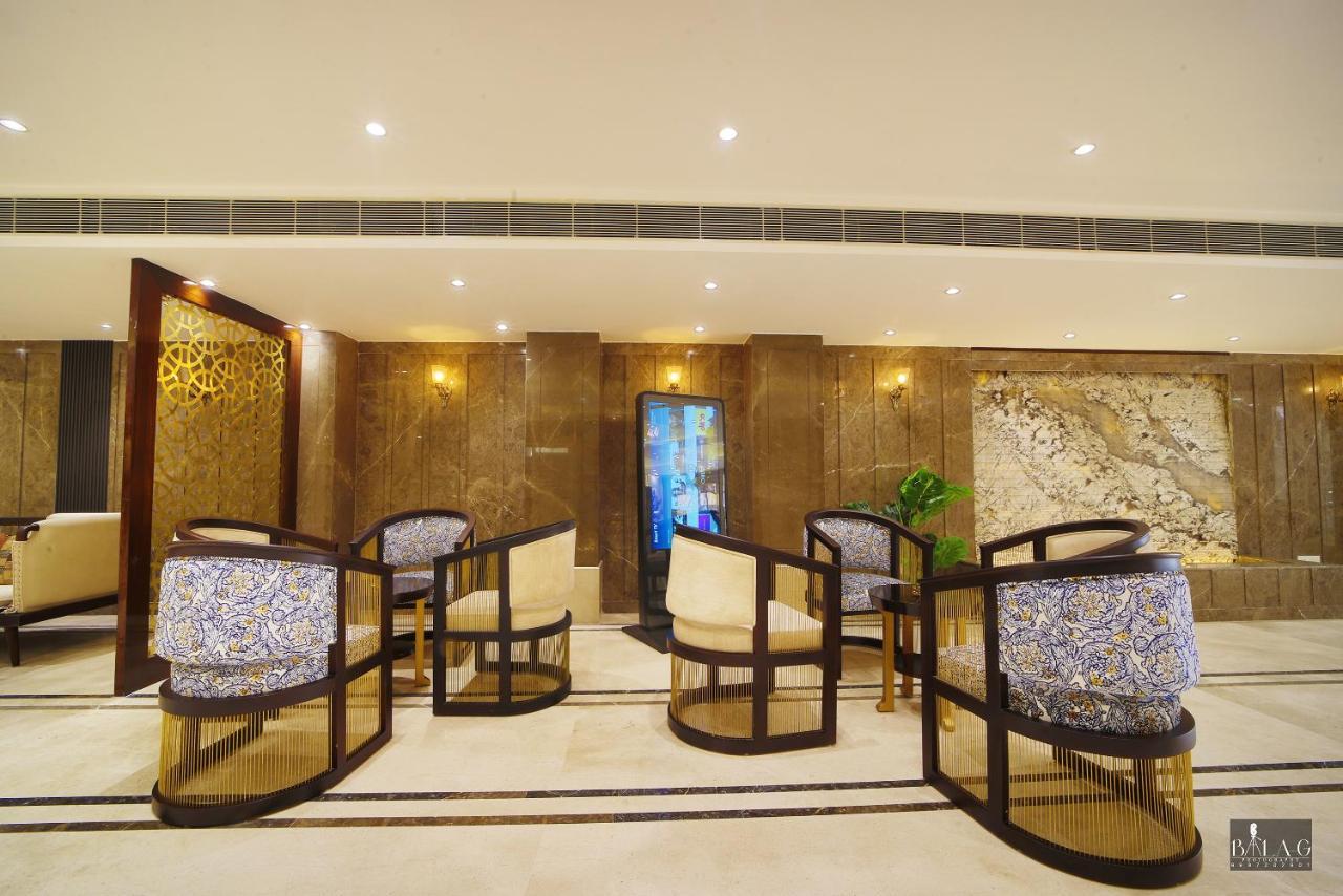 Hotel Holy Vivasa Rishikesh Exterior photo